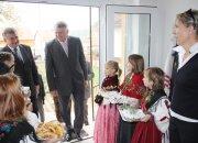Župan Aladrović i saborski zastupnik Lucić dočekani su u Frkljevcima  na slavonski način